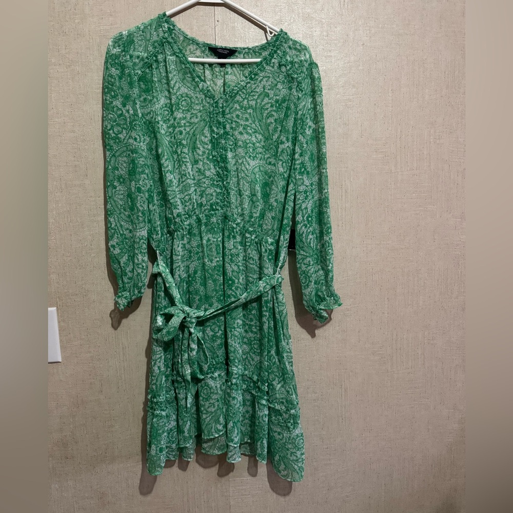 Simply Vera Vera wang women’s sheer paisley knee length dress